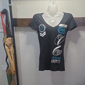 MMA Division Knockout Eckored Black Graphic V-Neck Tee